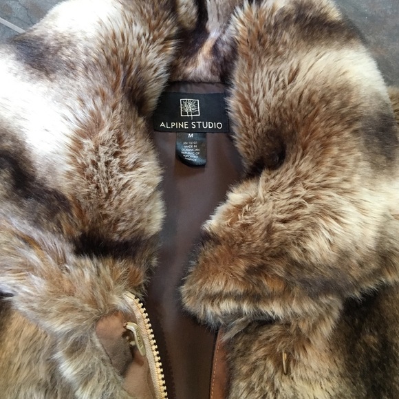 ALPINE STUDIO FAUX FUR COAT - Picture 2 of 4